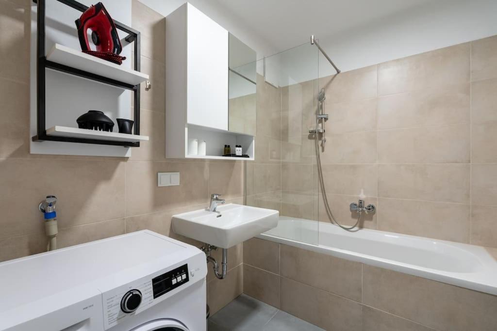 1Br Haven With Swift City Access By Hm Vienna Exterior photo